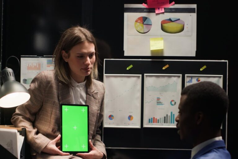 The Role of Analytical Thinking in App Development